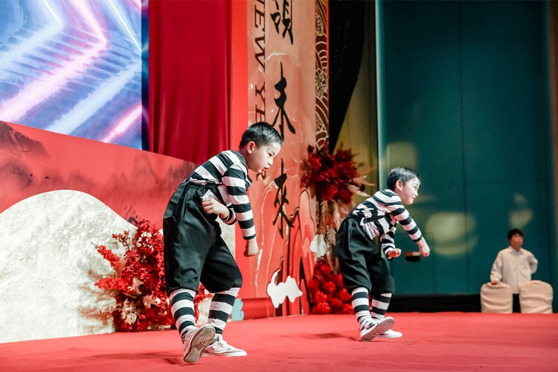 918������(�й���)�콢��